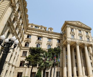 Азербайджан выразил протест России после удара по АЗС на Украине — партнерский материал